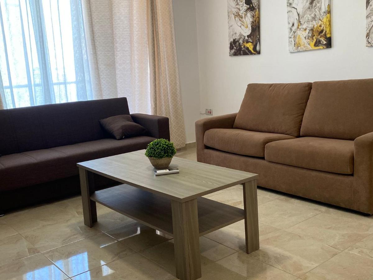 Sunrise Court Apartment Marsaskala Luaran gambar