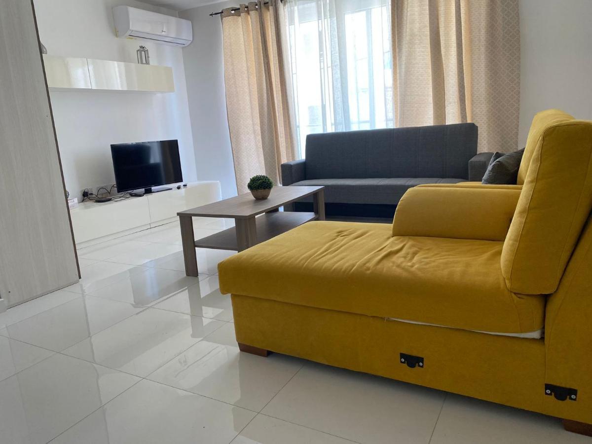 Sunrise Court Apartment Marsaskala Luaran gambar