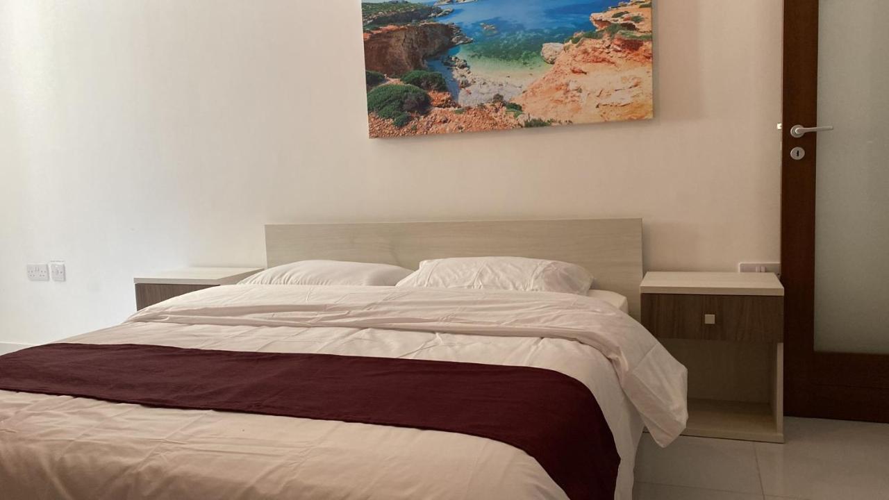 Sunrise Court Apartment Marsaskala Luaran gambar