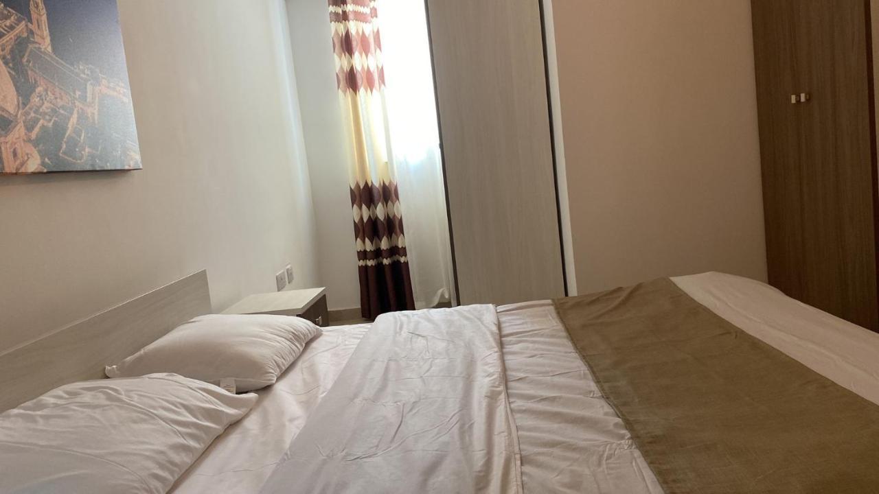 Sunrise Court Apartment Marsaskala Luaran gambar